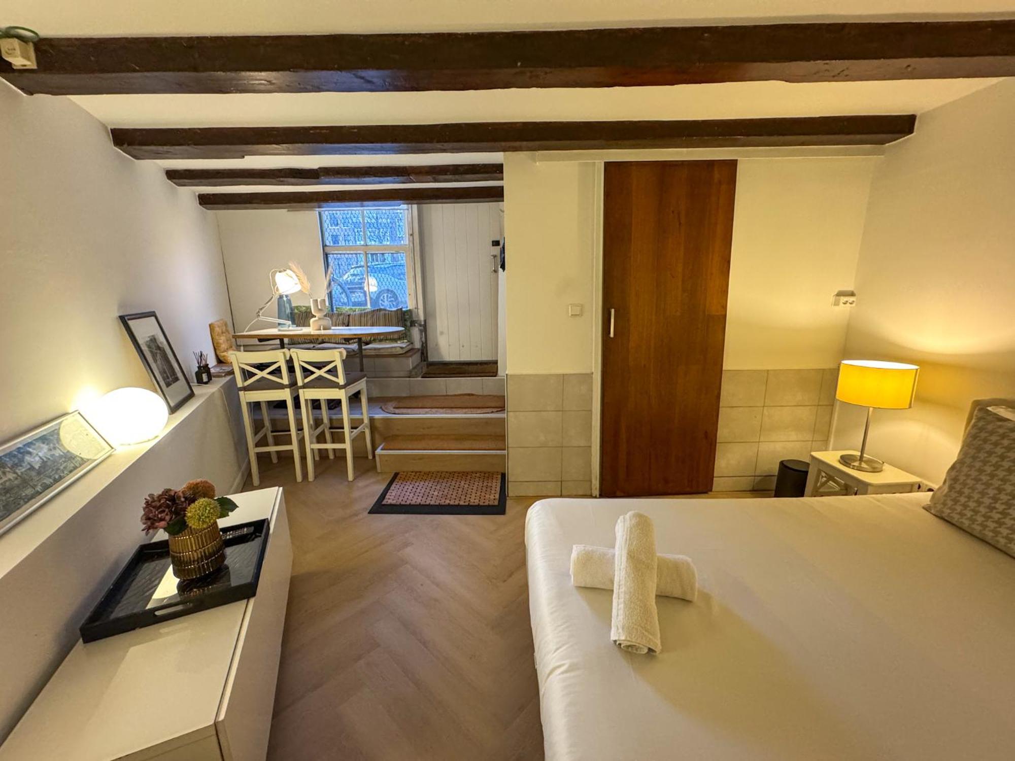 B&B Singel Amsterdam Centre Екстер'єр фото